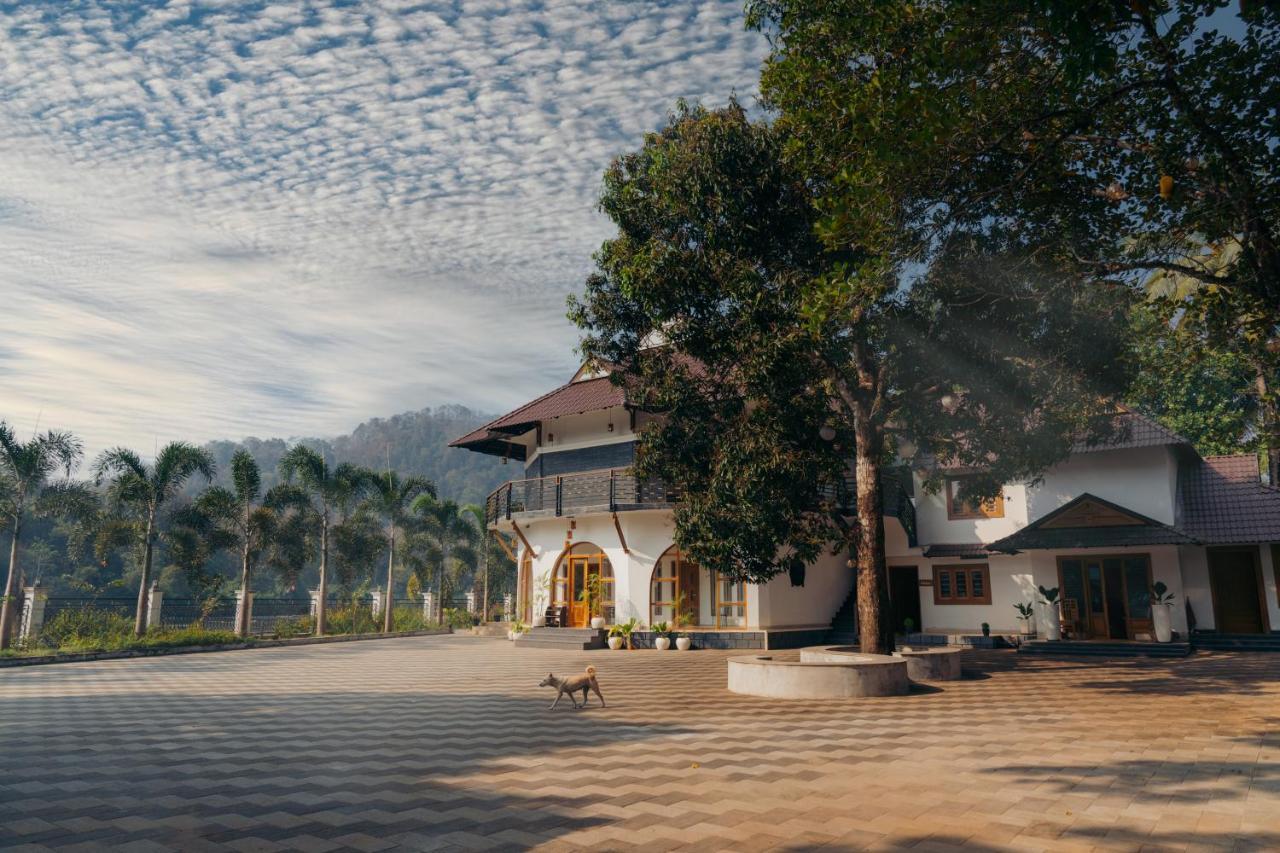 La Cascade Resort Athirappilly Zewnętrze zdjęcie